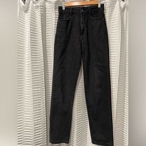 Zara Black Denim Mom Jeans